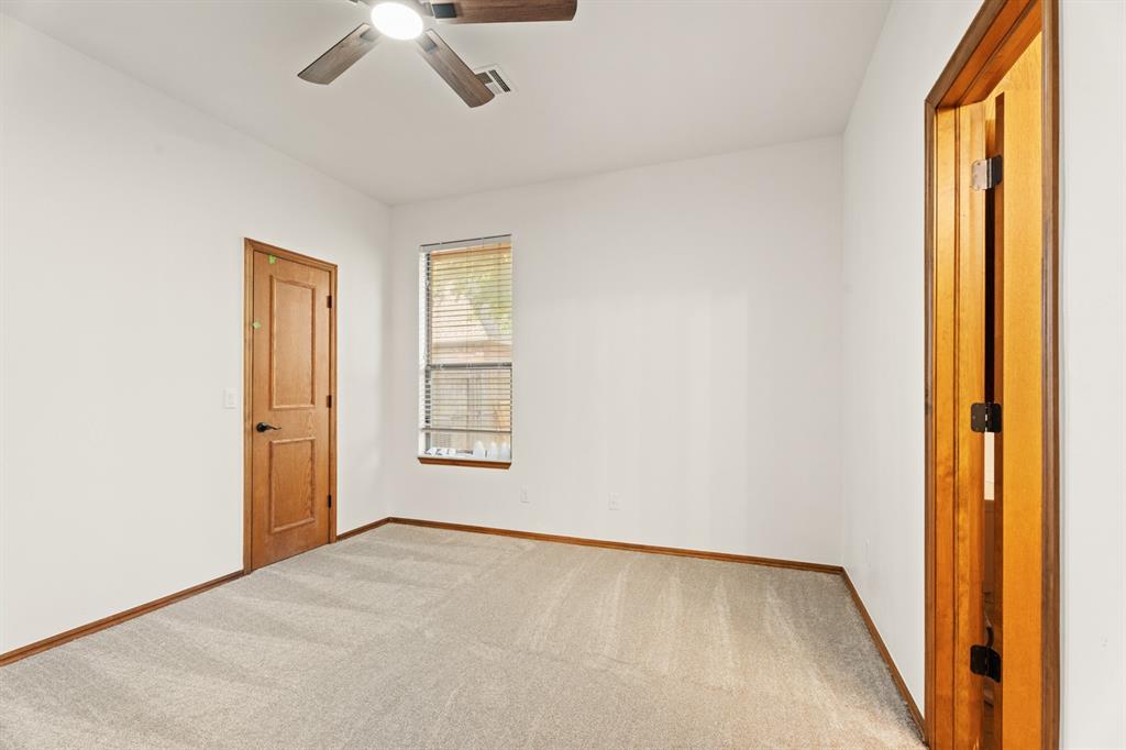 11008 Fairway Avenue Property Photo 23