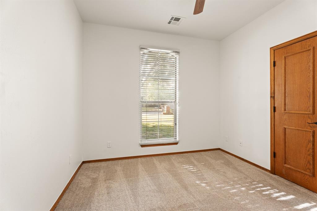 11008 Fairway Avenue Property Photo 25