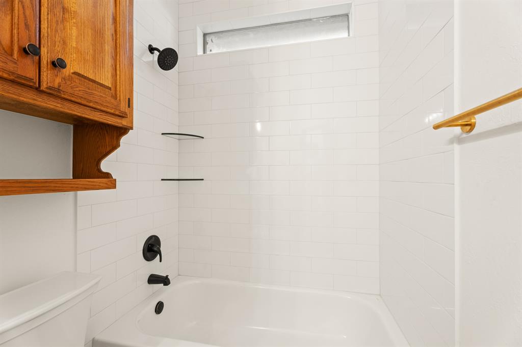 11008 Fairway Avenue Property Photo 27