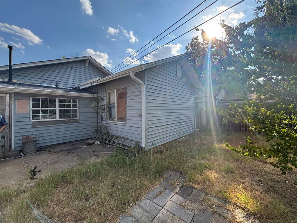 713 Nw Dearborn Avenue Property Photo 28