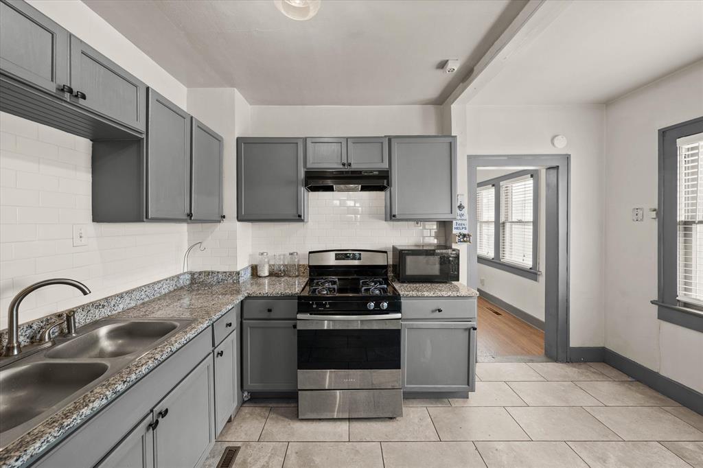 2345 Nw 19th Street Property Photo 4