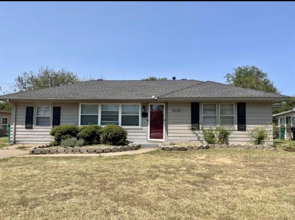 3029 W Fairfield Avenue Property Photo 1
