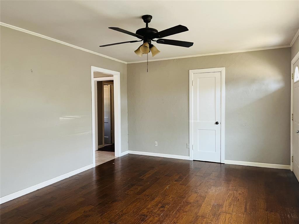 3029 W Fairfield Avenue Property Photo 5