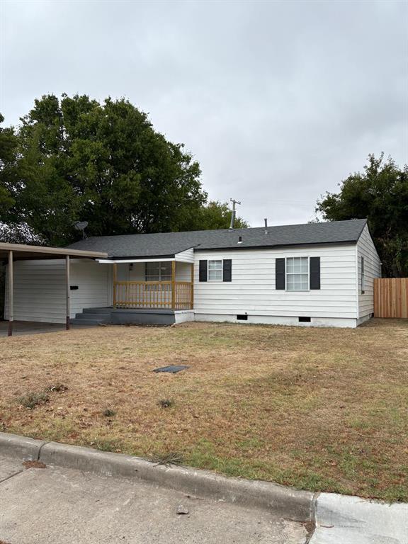 1813 Nw Pollard Avenue Property Photo 2