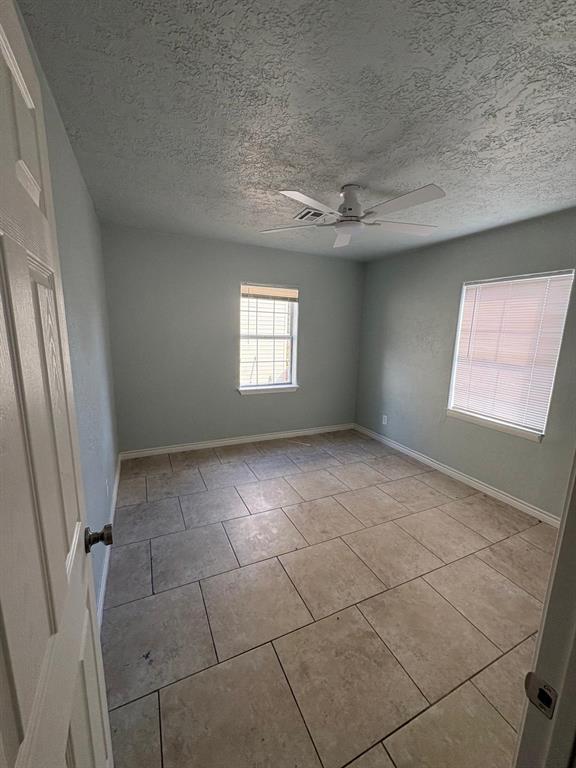 1813 Nw Pollard Avenue Property Photo 21