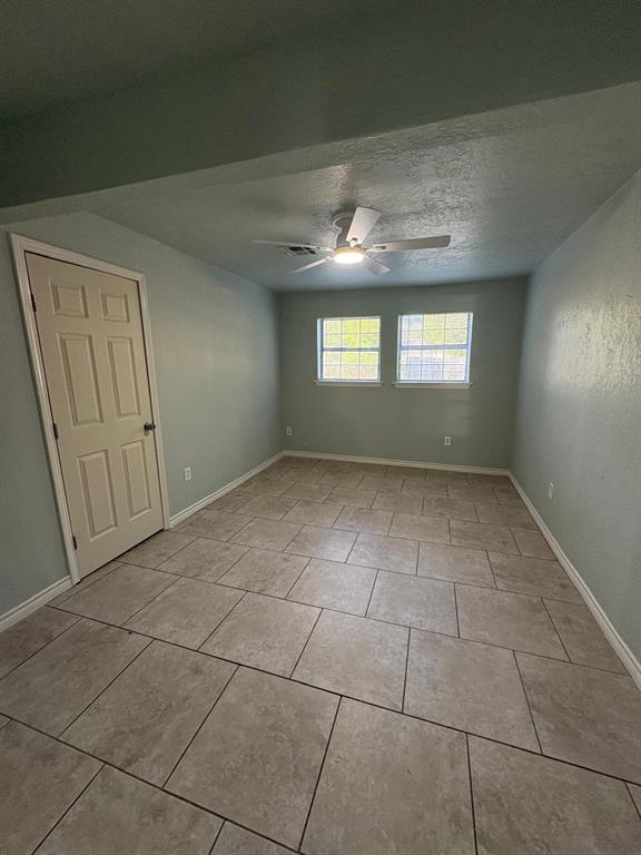 1813 Nw Pollard Avenue Property Photo 23