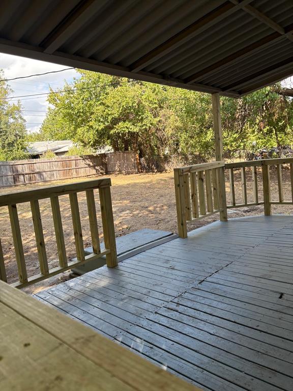 1813 Nw Pollard Avenue Property Photo 28