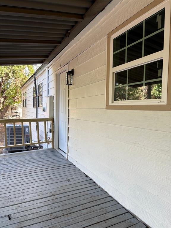 1813 Nw Pollard Avenue Property Photo 29