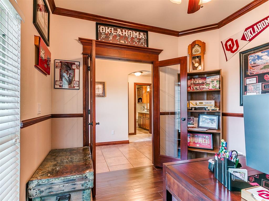 1670 Meadow Creek Circle Property Photo 4