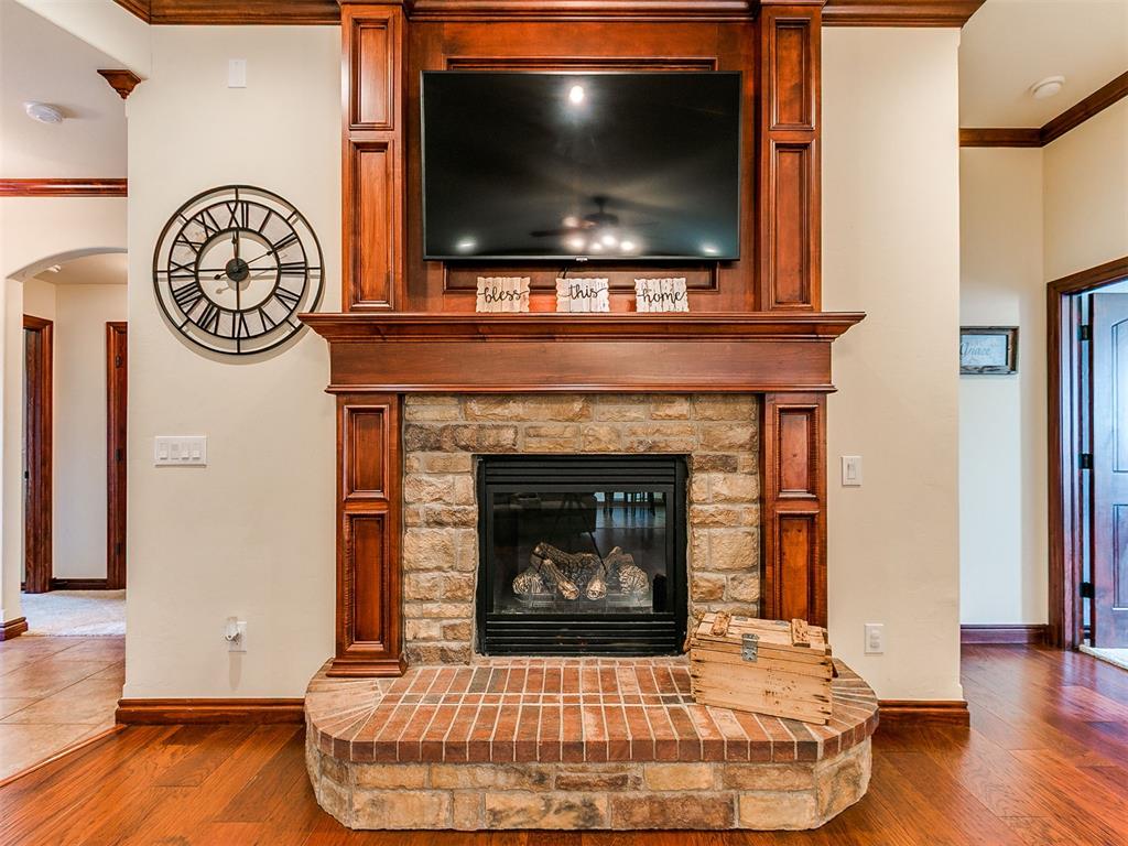 1670 Meadow Creek Circle Property Photo 7