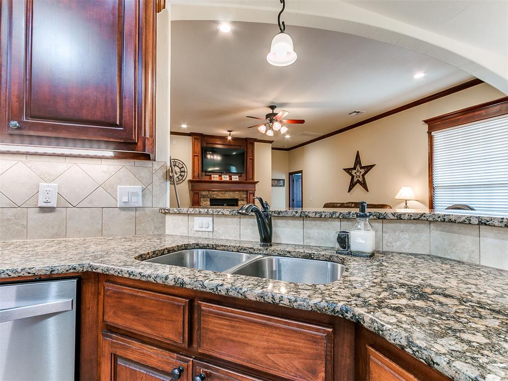 1670 Meadow Creek Circle Property Photo 13