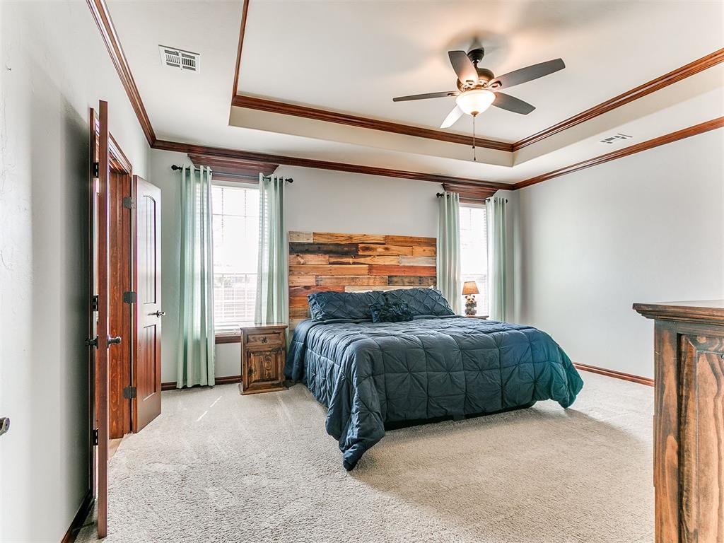 1670 Meadow Creek Circle Property Photo 16