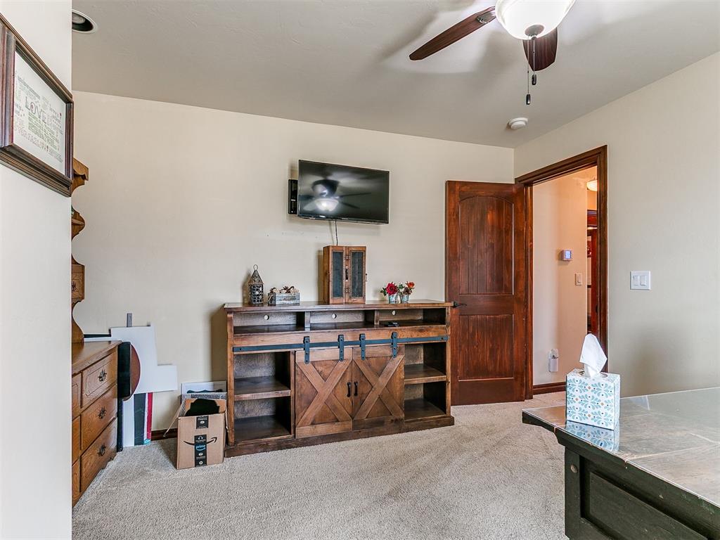 1670 Meadow Creek Circle Property Photo 29