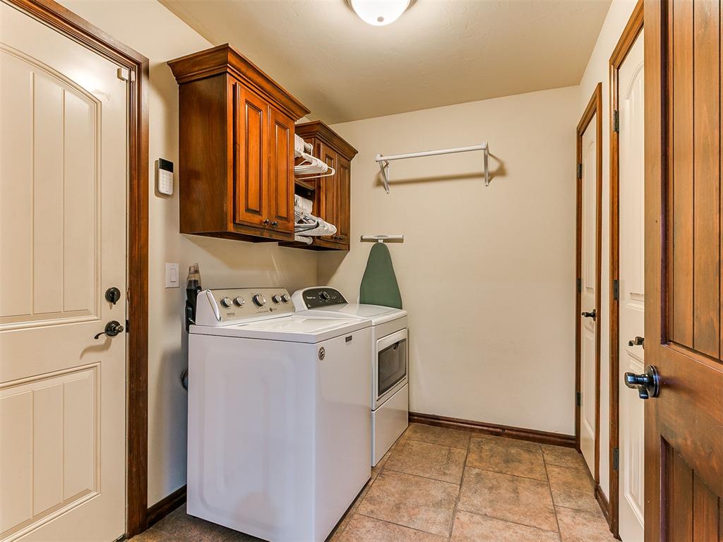 1670 Meadow Creek Circle Property Photo 30