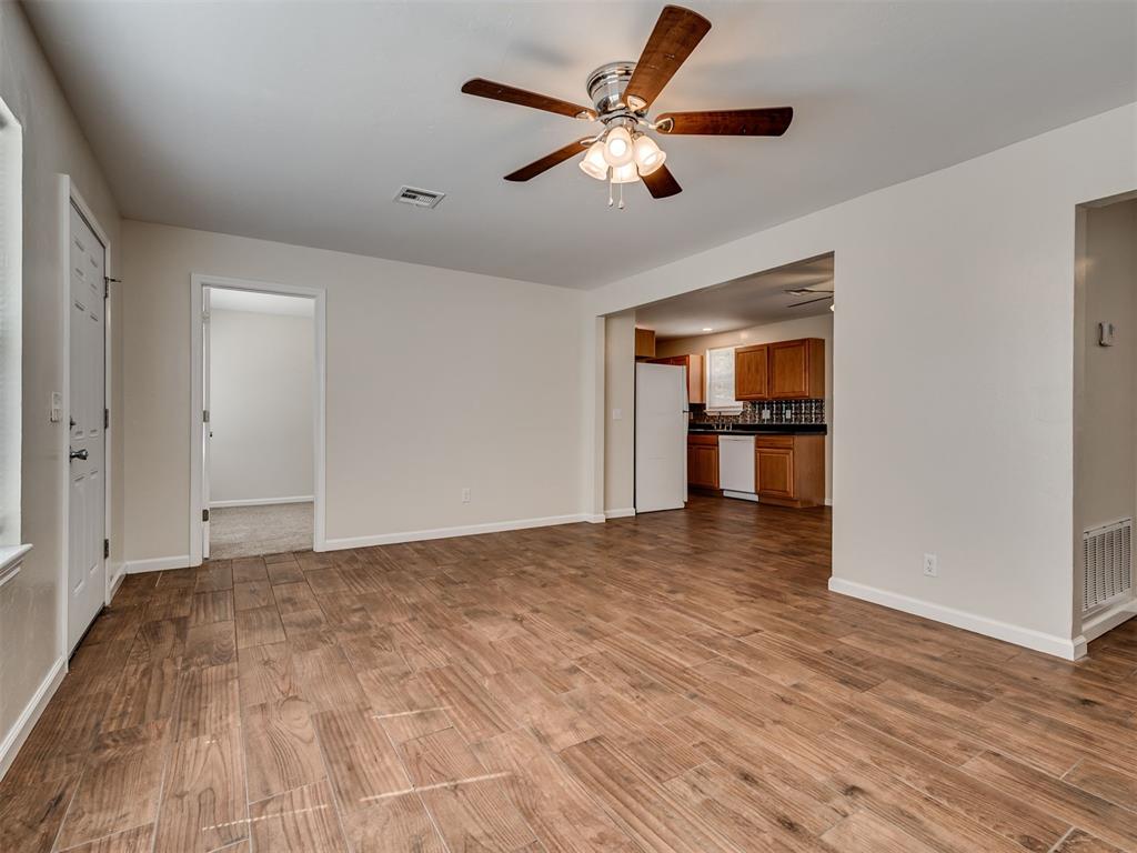 908 Buck Drive Property Photo 4