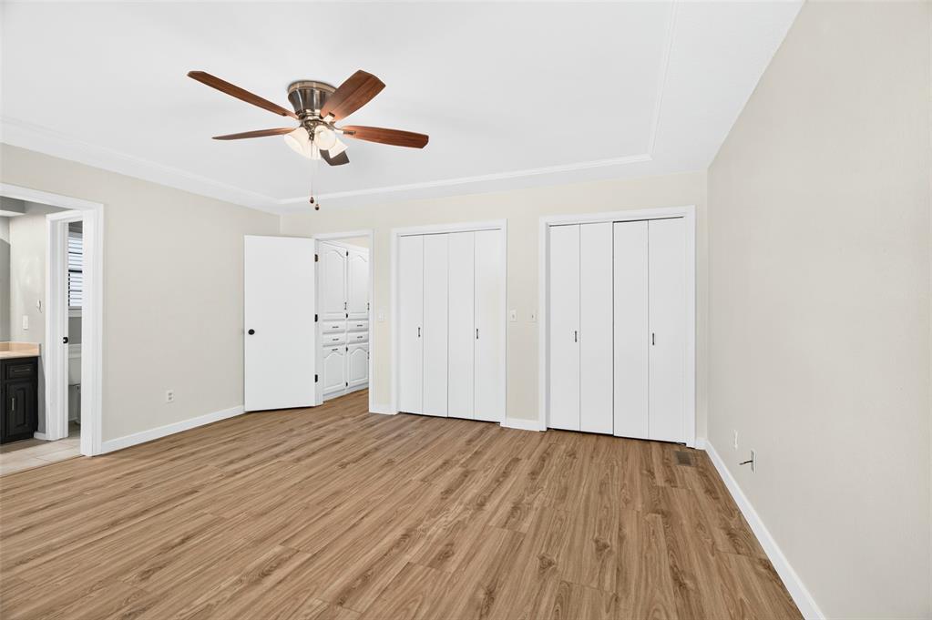 9909 S Allen Drive Property Photo 29