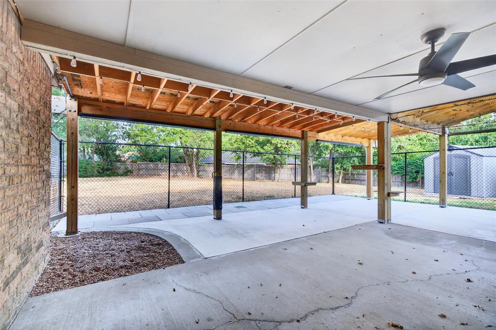 9909 S Allen Drive Property Photo 37