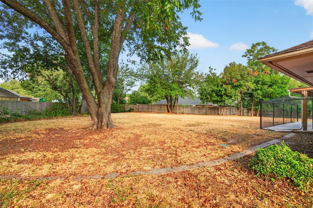 9909 S Allen Drive Property Photo 38