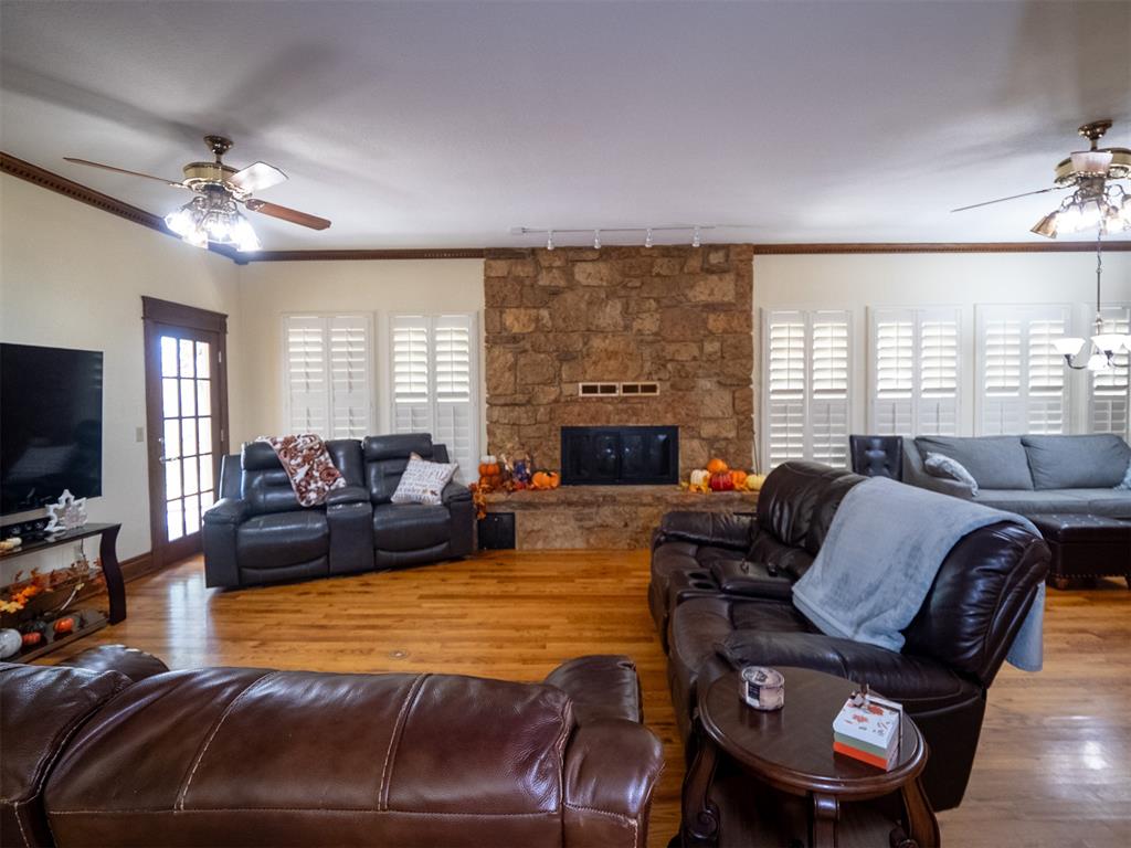 11408 Burning Oaks Road Property Photo 19
