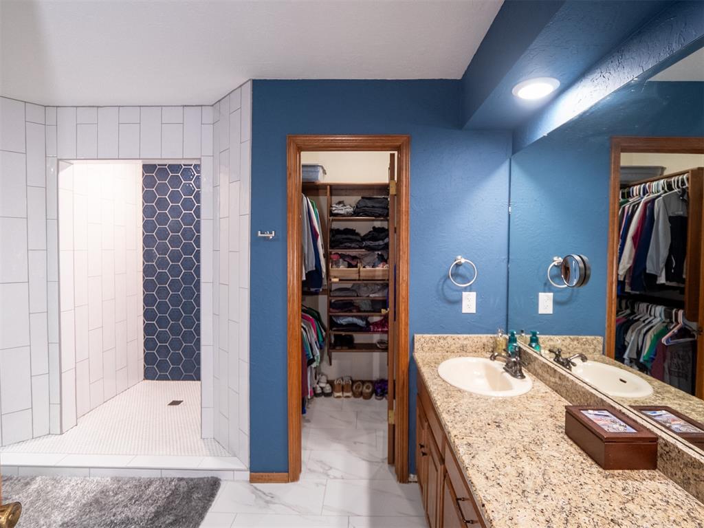 11408 Burning Oaks Road Property Photo 40