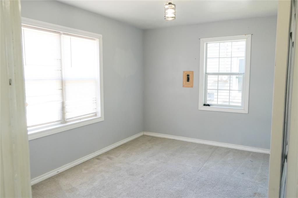 5804 Nw 24th Street Property Photo 5