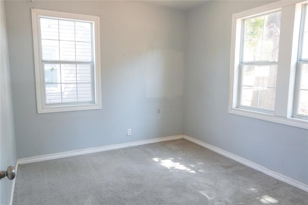 5804 Nw 24th Street Property Photo 6