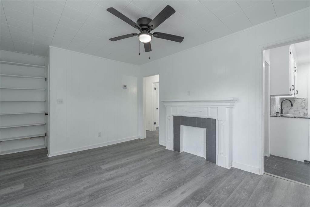 208 W Fairchild Drive Property Photo 5