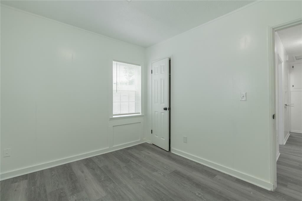 208 W Fairchild Drive Property Photo 19