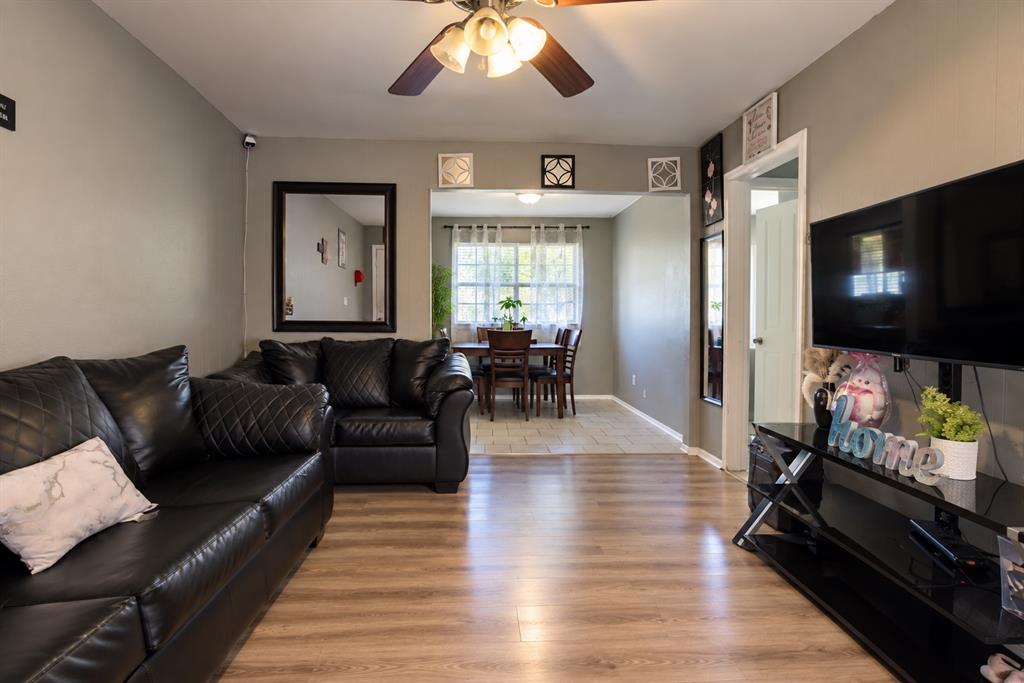 740 Butler Street Property Photo 4
