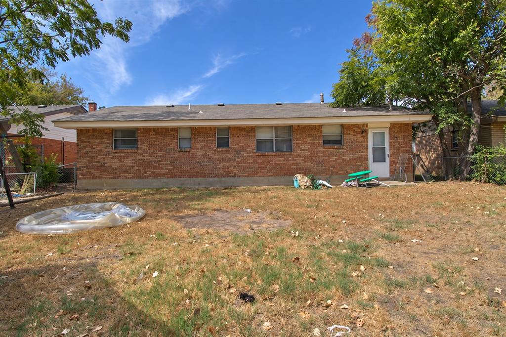 740 Butler Street Property Photo 16