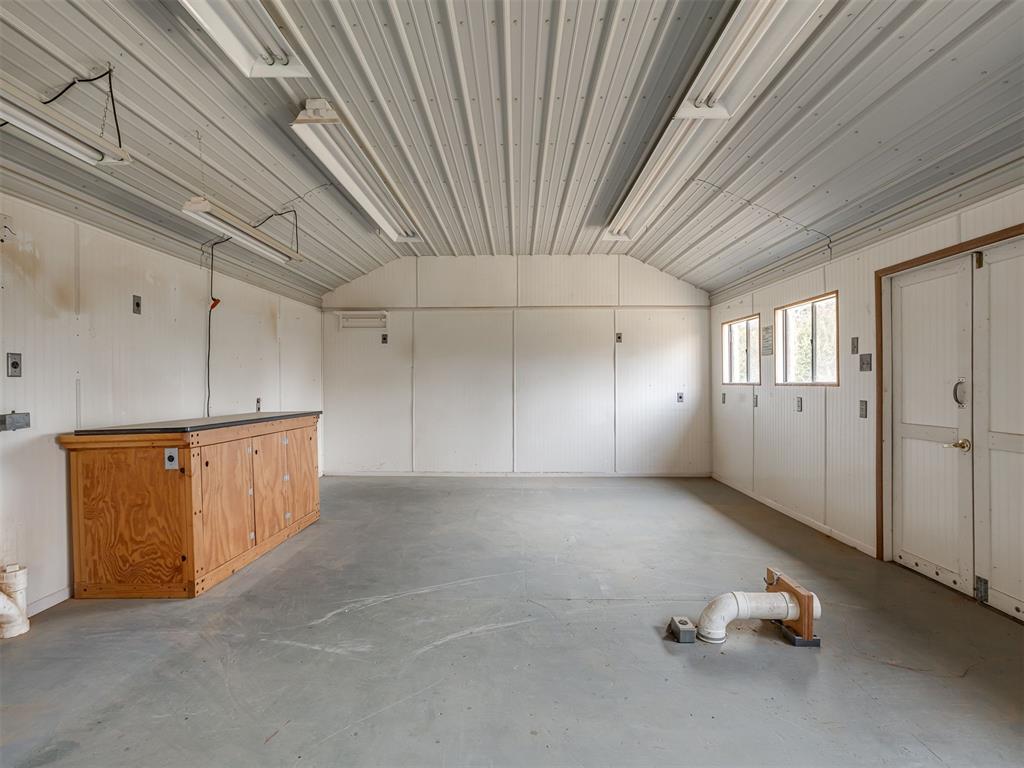 4124 Monica Drive Property Photo 5