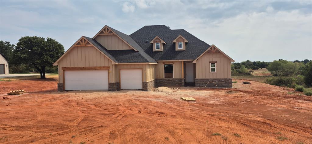1237 Twin Oaks Drive Property Photo 1