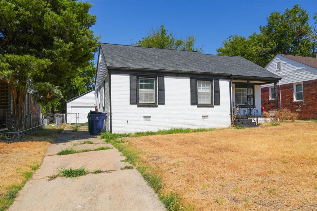 2115 Ne 19th Street Property Photo 1