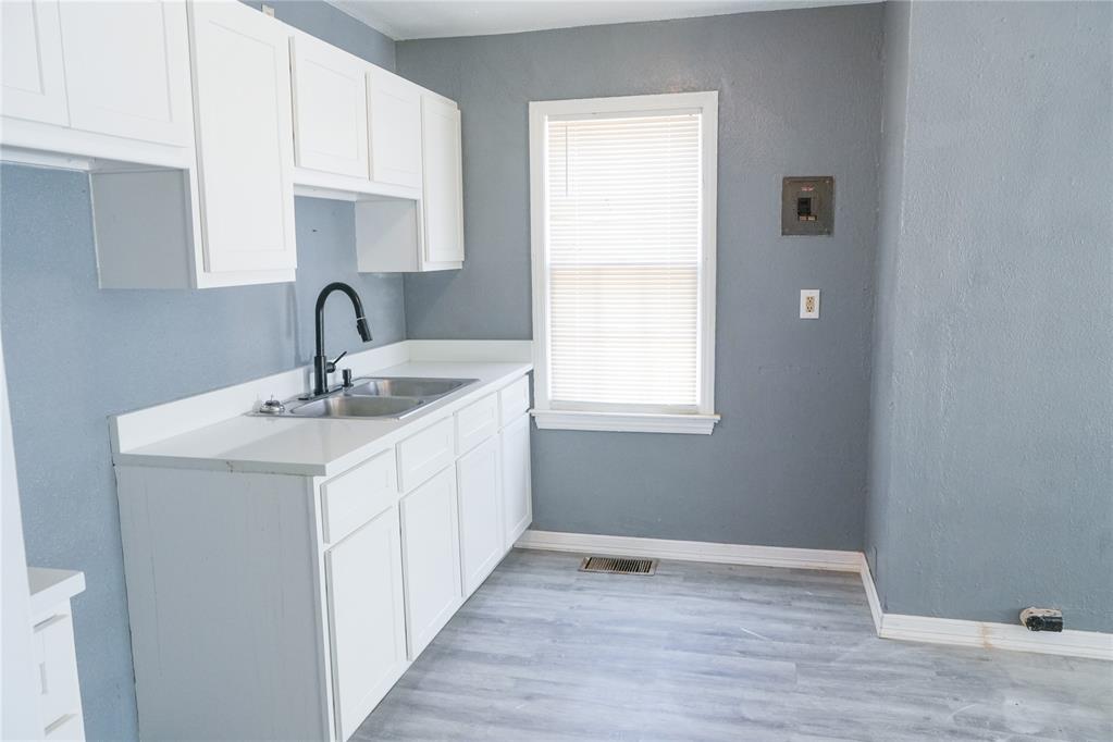2115 Ne 19th Street Property Photo 5