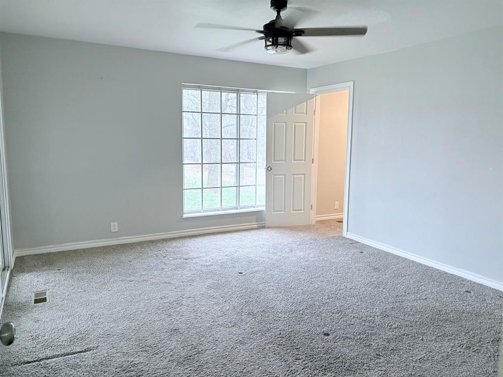 8520 E Covell Road Property Photo 6