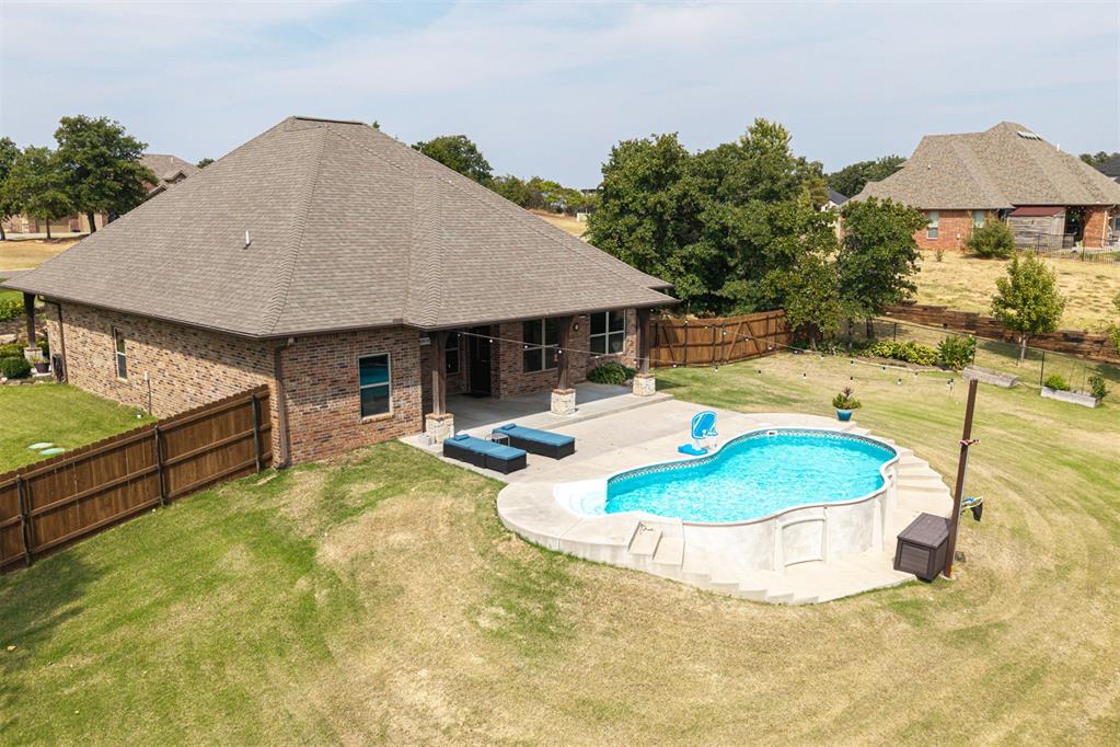 8524 Bella Ranch Drive Property Photo 2