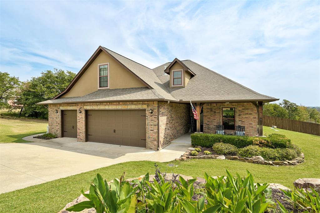 8524 Bella Ranch Drive Property Photo 4