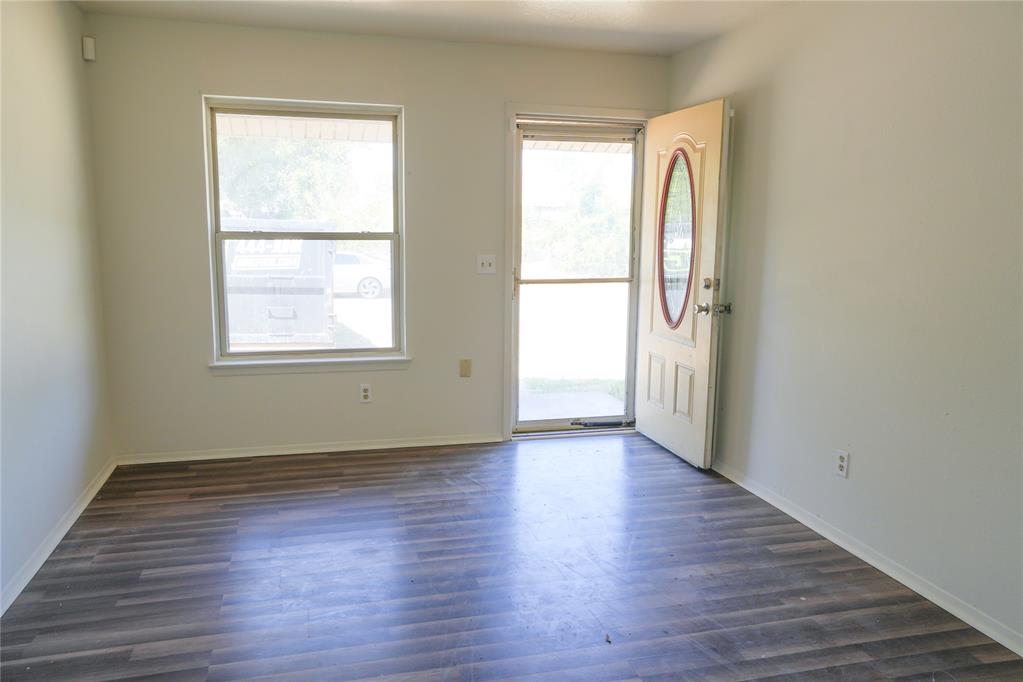7228 Nw 17th Street Property Photo 2