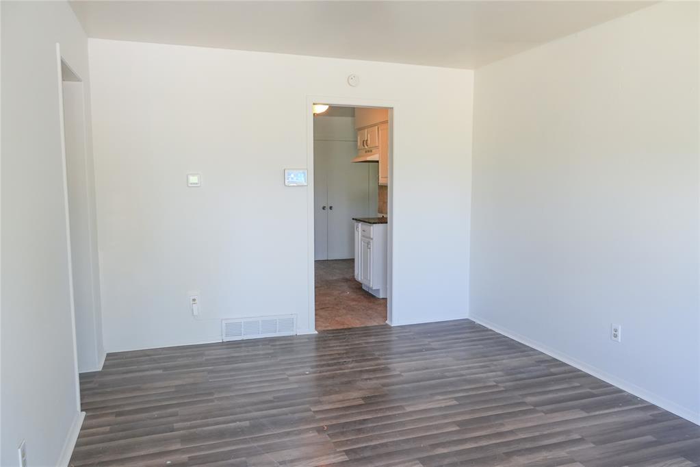 7228 Nw 17th Street Property Photo 3