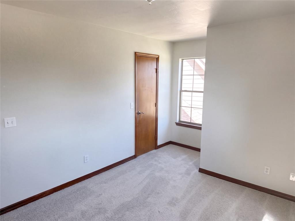 1919 E Kelsey Lane Property Photo 16