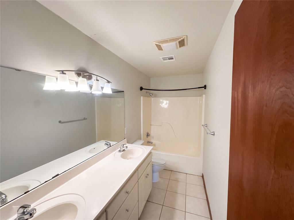 1919 E Kelsey Lane Property Photo 37