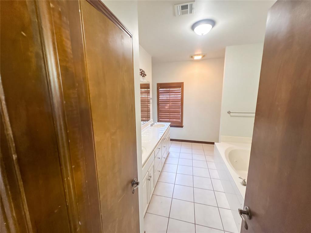1919 E Kelsey Lane Property Photo 42