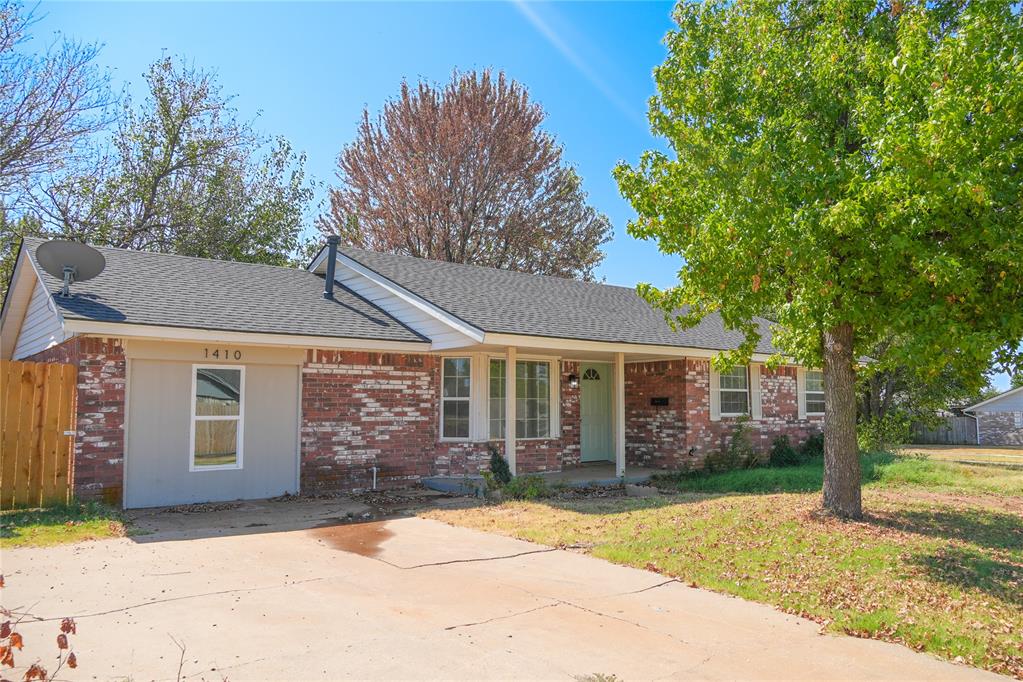 1410 High Meadows Drive Property Photo 1