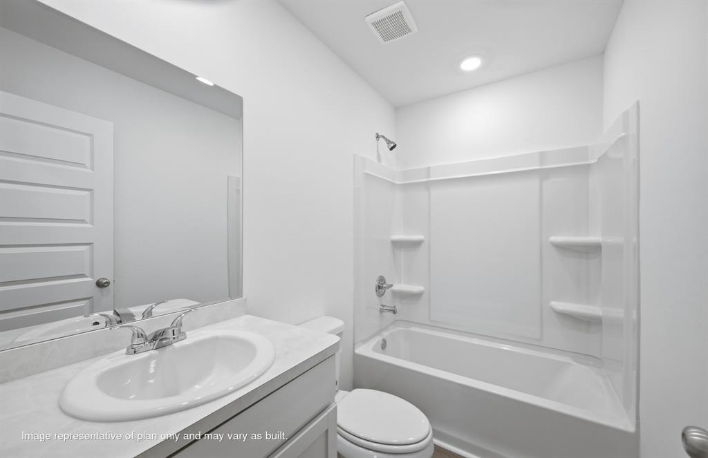 1115 Saddle Drive Property Photo 10