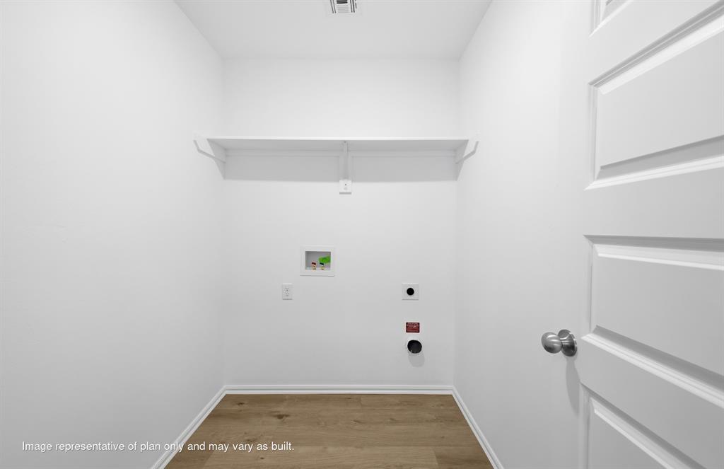 1115 Saddle Drive Property Photo 12