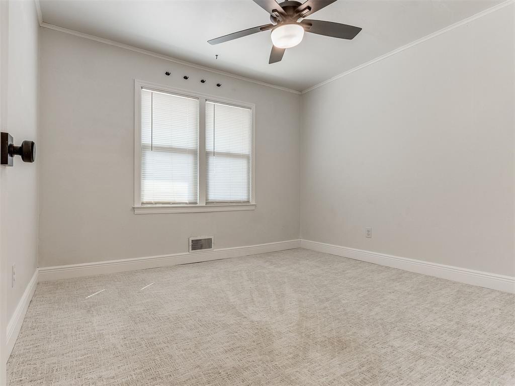 2231 W Britton Road Property Photo 17