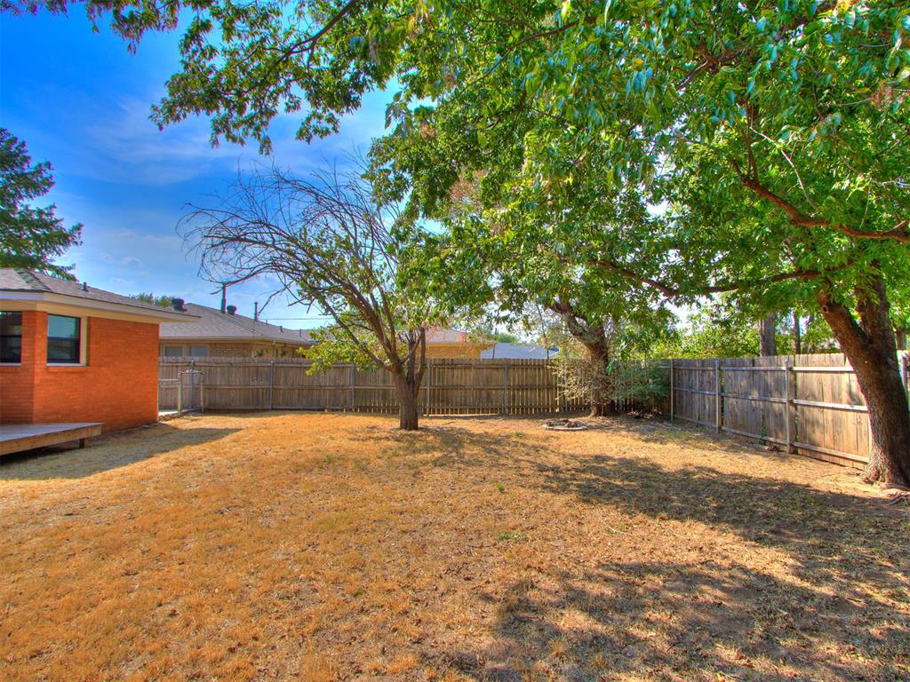 2231 W Britton Road Property Photo 23