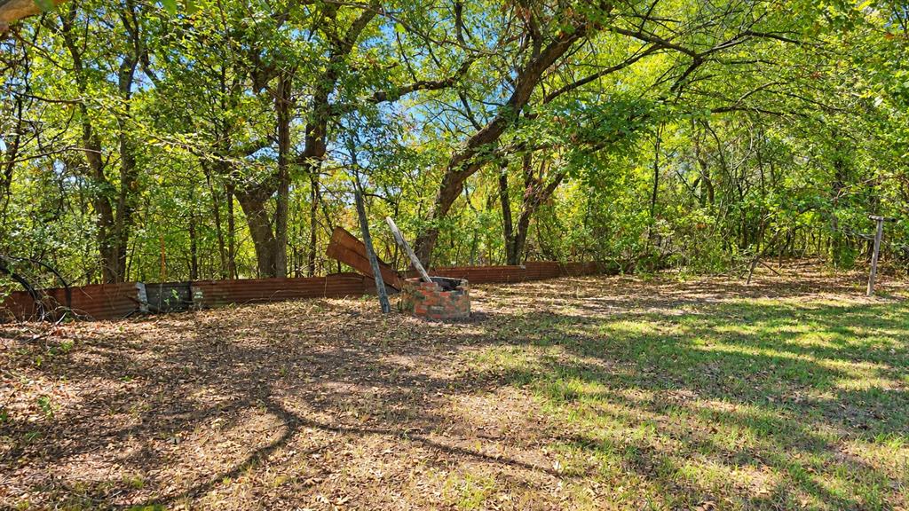37 Timbercreek Lane Property Photo 7