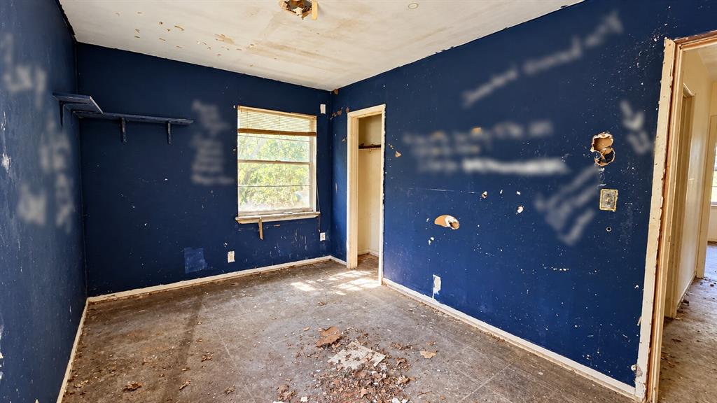 37 Timbercreek Lane Property Photo 15
