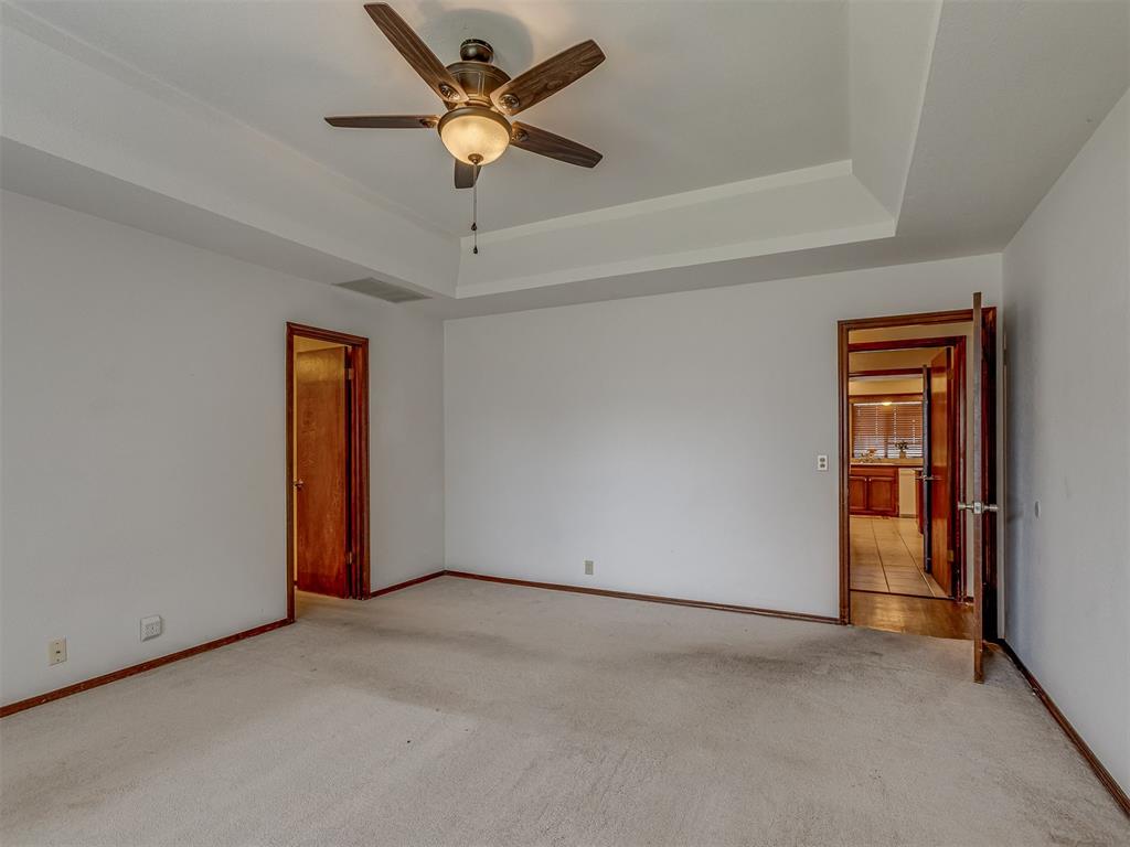 2608 Northwood Lane Property Photo 11